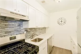 266 Lake Point Circle, Middle Island, NY 11953 - Photo 10