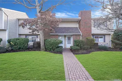 266 Lake Point Circle #266, Middle Island, NY 11953 - Photo 2