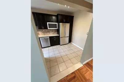 220 Pelham Road #5C, New Rochelle, NY 10805 - Photo 2