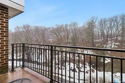 100 Diplomat Drive #8C, Mount Kisco, NY 10549 - Photo 8