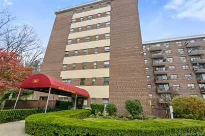 100 Diplomat Drive #8C, Mount Kisco, NY 10549 - Photo 4