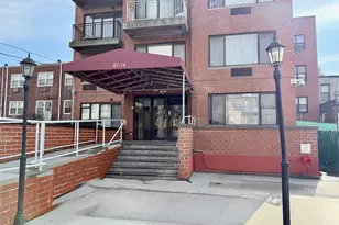 87-14 57th Rd, Elmhurst, NY 11373 - Photo 32