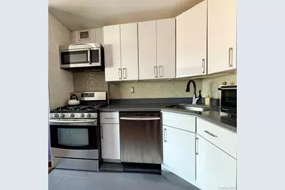 87-14 57th Road #5A, Elmhurst, NY 11373 - Photo 10