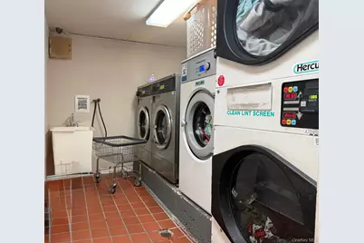 87-14 57th Road #5A, Elmhurst, NY 11373 - Photo 26