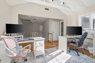 98 Barry Ln, Syosset, NY 11791 - Photo 26