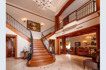 [Address not provided], Jamaica, NY 11432 - Photo 4