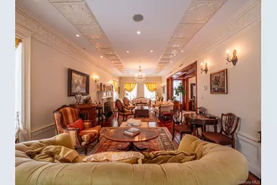 [Address not provided], Jamaica, NY 11432 - Photo 8