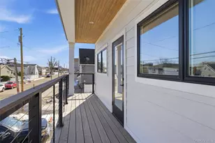 56 Suffolk Rd, Island Park, NY 11558 - Photo 6