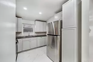 109-87 Francis Lewis Blvd, Queens Village, NY 11429 - Photo 14