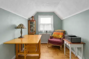 57-39 78th St, Middle Village, NY 11379 - Photo 18