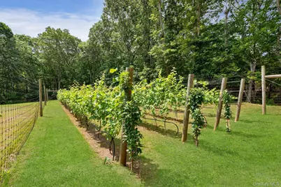 2905 Private Road, East Marion, NY 11939 - Photo 28