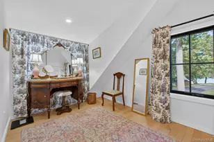 33 Brook Ave, Hopewell Junction, NY 12533 - Photo 22