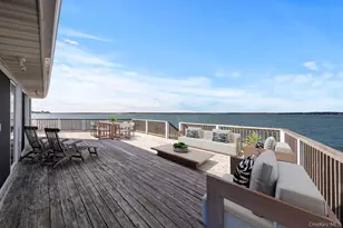 654A Dune Rd, Westhampton Dunes, NY 11978 - Photo 22