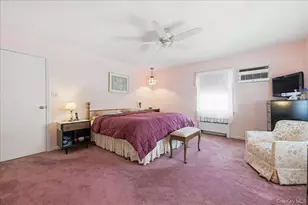 8 Andover Ct, Garden City, NY 11530 - Photo 20