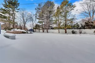 286 Hallock Rd, Stony Brook, NY 11790 - Photo 30