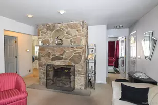 94 Hilltop Rd, Rhinebeck, NY 12572 - Photo 4