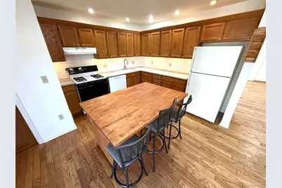 618 Crab Apple Lane, New Windsor, NY 12553 - Photo 2