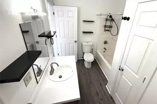 618 Crab Apple Ln, New Windsor, NY 12553 - Photo 4