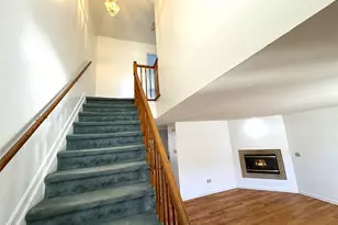 618 Crab Apple Ln, New Windsor, NY 12553 - Photo 6