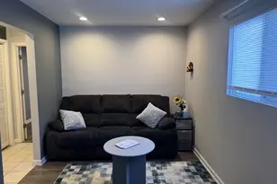 1520 N Thompson Dr, Bay Shore, NY 11706 - Photo 2