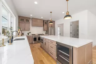 2045 Willow Dr, East Marion, NY 11939 - Photo 12