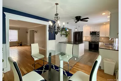 404 Mountain Laurel Drive, Monroe, NY 10950 - Photo 6