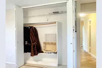 12 Bond Street #5B, Great Neck, NY 11021 - Photo 28