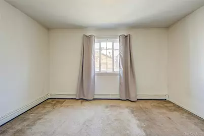 3102 Richmond Terrace, New York, NY 10303 - Photo 22
