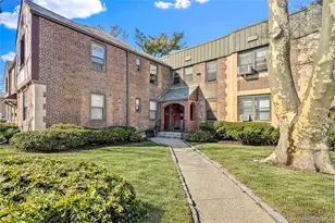 77-07 Ditmars Blvd, East Elmhurst, NY 11370 - Photo 2