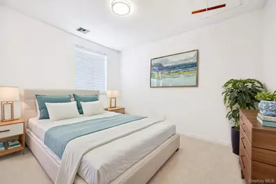 229-09 69th Avenue #77, Bayside, NY 11364 - Photo 14