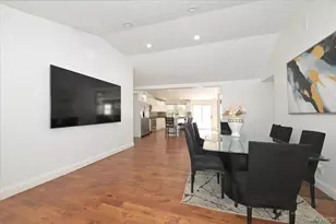 62 Bayside Ave, Amityville, NY 11701 - Photo 8