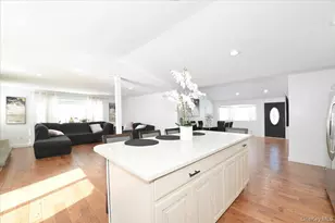 62 Bayside Ave, Amityville, NY 11701 - Photo 12