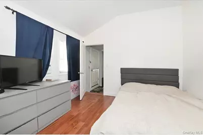 62 Bayside Avenue, Amityville, NY 11701 - Photo 20