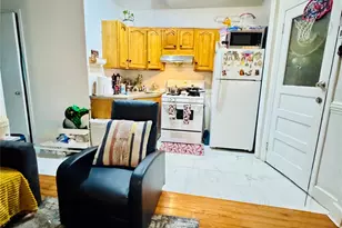 94-32 86th Rd, Woodhaven, NY 11421 - Photo 6