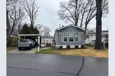 1661 Old Country Road #69, Riverhead, NY 11901 - Photo 1