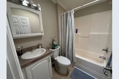 1661 Old Country Road #69, Riverhead, NY 11901 - Photo 10