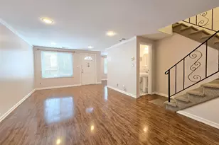 107 Glen Hollow Dr, Port Jefferson Station, NY 11776 - Photo 2