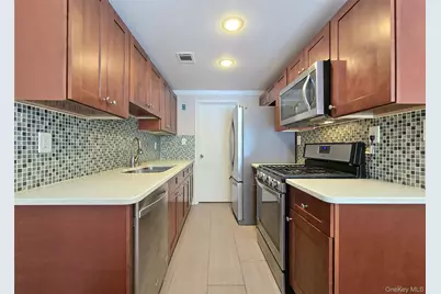 107 Glen Hollow Drive, Port Jefferson Station, NY 11776 - Photo 6