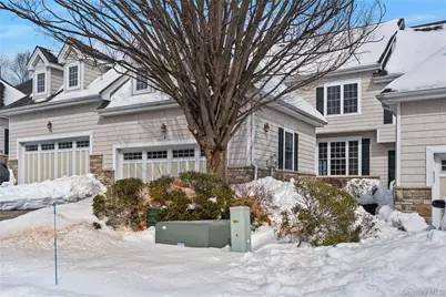 6 Turnberry Court, Monroe, NY 10950 - Photo 2