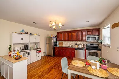 47 Cobblestone Drive, Shoreham, NY 11786 - Photo 24