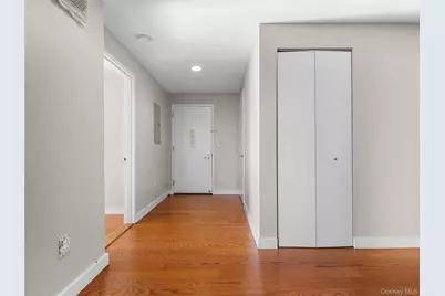 40-22 College Point Boulevard #10R, Flushing, NY 11354 - Photo 16