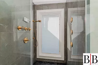 2276 National Drive, Brooklyn, NY 11234 - Photo 12