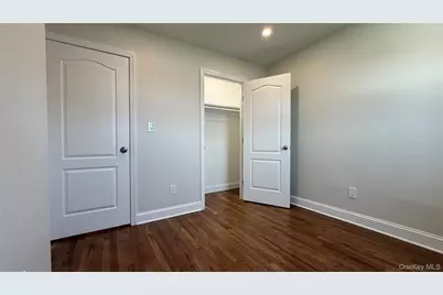 211 4th Avenue, West Babylon, NY 11704 - Photo 12