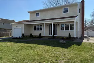 211 4th Ave, West Babylon, NY 11704 - Photo 2