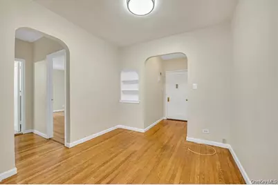 6360 102nd Street #A18, Rego Park, NY 11374 - Photo 4