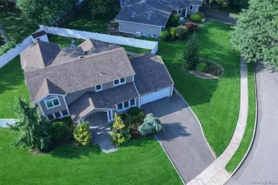 35 Moss Lane, Jericho, NY 11753 - Photo 1