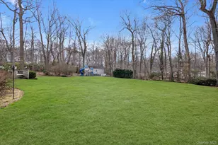 32 Old House Ln, Port Washington, NY 11050 - Photo 24