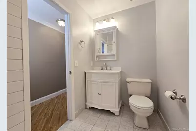 786 Hilltop Court, Coram, NY 11727 - Photo 6