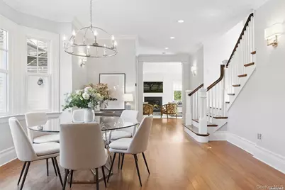 50 South Drive, Manhasset, NY 11030 - Photo 12