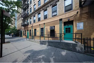 2090 Madison Avenue #4D, New York, NY 10037 - Photo 2